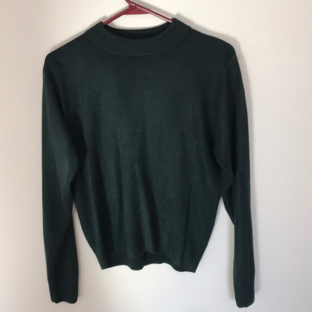 HUNTER GREEN SWEATER
